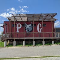 6/14/2020 tarihinde Ryan N.ziyaretçi tarafından Pig Pounder Brewery'de çekilen fotoğraf