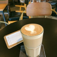 Photo taken at Coffee Brown by Banavie on 9/8/2019