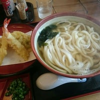 Photo taken at うどん みやび by Koji k. on 5/30/2016