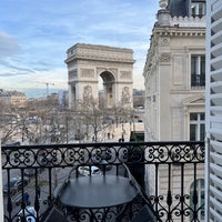 Das Foto wurde bei Hôtel Splendid Étoile von Bethany am 2/15/2024 aufgenommen