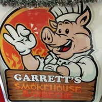 Photo taken at Garrett&amp;#39;s Smokehouse Barbeque by CS_just_CS on 12/18/2015