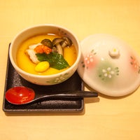 Foto diambil di Shinzo Japanese Cuisine oleh Shinzo Japanese Cuisine pada 2/9/2014