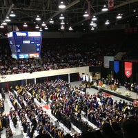 รูปภาพถ่ายที่ University of Detroit Mercy โดย Suzanne P. เมื่อ 5/11/2013