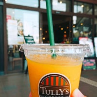 Photo taken at Tully&amp;#39;s Coffee by Bekker on 8/15/2020