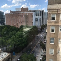 รูปภาพถ่ายที่ Georgian Terrace Hotel โดย Maru Z. เมื่อ 5/20/2019