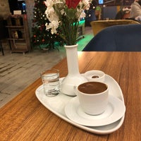Photo taken at What&amp;#39;s Up Cafe &amp;amp; Restaurant by TC Nazlı Ç. on 12/29/2019