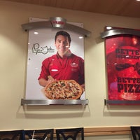 Photo taken at Papa John&amp;#39;s by Mohamed A. on 4/26/2016