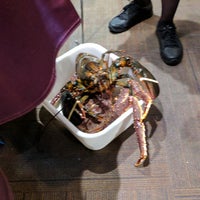 Foto tirada no(a) Fishman Lobster Clubhouse Restaurant 魚樂軒 por Marvin em 7/9/2017