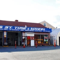 10/17/2013에 106 St. Tire &amp;amp; Wheel님이 106 St. Tire &amp;amp; Wheel - Jamaica-Merrick Blvd.에서 찍은 사진