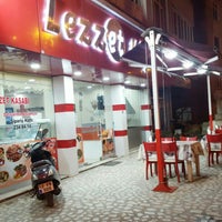 Photo taken at Lezzet Köfte by Gamze K. on 3/8/2016