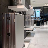 rimowa mandarin gallery