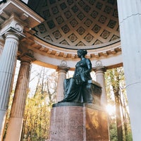 Photo taken at Памятник Марии Федоровне by V on 10/14/2018