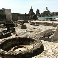 Photo taken at Templo Mayor Nike by Richie A. on 10/4/2015