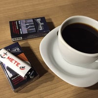 Photo taken at Best Coffee Shop by Süleyman M. on 10/11/2015