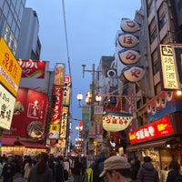 Zara 大阪市の衣料品店