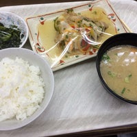 Photo taken at 華さん食堂 飯塚店 by 天子 た. on 9/19/2015