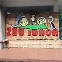 Photo taken at Zoo Johor by ooqen a. on 10/14/2019