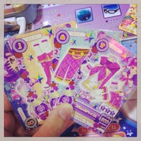 アイカツ オフィシャルショップ 横浜ワールドポーターズ店 みなとみらい21 97人の訪問者 から 2個のtips 件