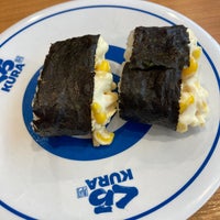 Photo taken at Kura Sushi by 砂糖ちゃん ナ. on 4/27/2023