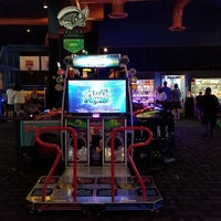 Photo taken at Dave &amp;amp; Buster&amp;#39;s by Juan M. on 7/25/2017