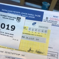Photo taken at Pejabat Tanah Dan Galian, Johor by Nuralmizah J. on 1/2/2020