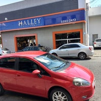 รูปภาพถ่ายที่ Panificadora Halley โดย Gustavo L. เมื่อ 7/24/2017