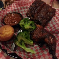 Photo taken at Famous Dave&amp;#39;s by Oscar R. on 12/30/2012