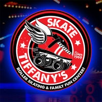 Снимок сделан в SKATE TIFFANY&amp;#39;S! - Roller Skating &amp;amp; Family Fun Center пользователем SKATE TIFFANY&amp;#39;S! - Roller Skating &amp;amp; Family Fun Center 10/20/2013