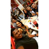 Photo taken at Domino&amp;#39;s Pizza by Bruno N. on 1/17/2016