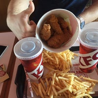 Photo taken at KFC by Doğukan K. on 9/15/2018