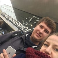 Photo taken at H Hauptbahnhof by Ксенька А. on 10/24/2016