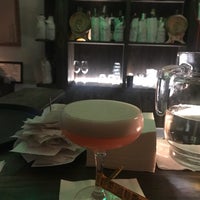 2/16/2018 tarihinde Mirka C.ziyaretçi tarafından SPIN Cocktail Bar'de çekilen fotoğraf