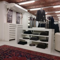 Nervesa Sartoria D'Europa - Negozio abbigliamento uomo in Buenos Aires -  Venezia