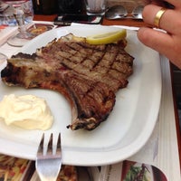 Foto diambil di Brasa Das Gravatas oleh Nuno G. pada 9/9/2013