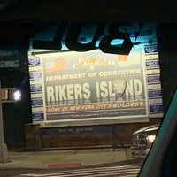 Foto tirada no(a) Rikers Island Correctional Facility por Mark H. em 2/14/2020