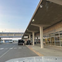 รูปภาพถ่ายที่ Bangor International Airport (BGR) โดย Mark H. เมื่อ 5/22/2023