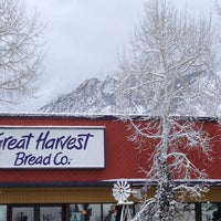 Photo prise au Great Harvest Bread Co. Bakery &amp;amp; Cafe par Scott D. le2/23/2013