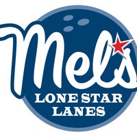 Das Foto wurde bei Mel&amp;#39;s Lone Star Lanes von Mel&amp;#39;s Lone Star Lanes am 11/13/2013 aufgenommen