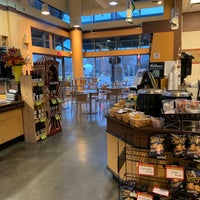 Photo taken at Wohlner&amp;#39;s Neighborhood Grocery &amp;amp; Deli by Joe C. on 2/7/2020