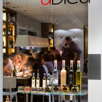 10/23/2013にAbica Tapas BarがAbica Tapas Barで撮った写真