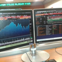 Photo taken at Financial Trading Room by Ricardo C. on 2/25/2015