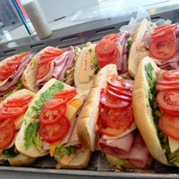 Foto diambil di Capicola&amp;#39;s Gourmet Sandwich Co. oleh Capicola&amp;#39;s Gourmet Sandwich Co. pada 10/23/2013