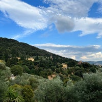 Foto tomada en Forte di Belvedere  por Jazeel B. el 7/29/2022