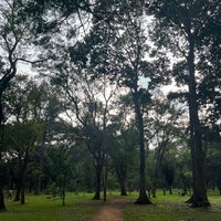 Photo taken at Cubbon Park by Jazeel B. on 11/26/2023