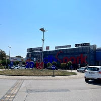 Foto tirada no(a) Shopping Center Citypark por Jazeel B. em 7/22/2022