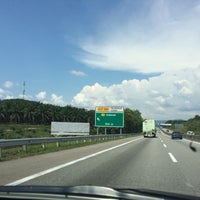 Plaza Tol Sedenak Lebuhraya Utara Selatan