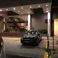 Photo taken at Kuala Lumpur International Hotel by Mataharilt ☀. on 12/1/2018