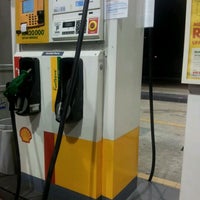 Photo taken at Shell by Al Zalfeez Z. on 2/20/2012