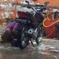 Photo taken at Astro Car Wash (ACW) by Timbul S. on 3/2/2012