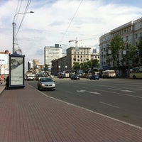 Photo taken at Остановка «Детский мир» by Теймур Х. on 5/23/2012